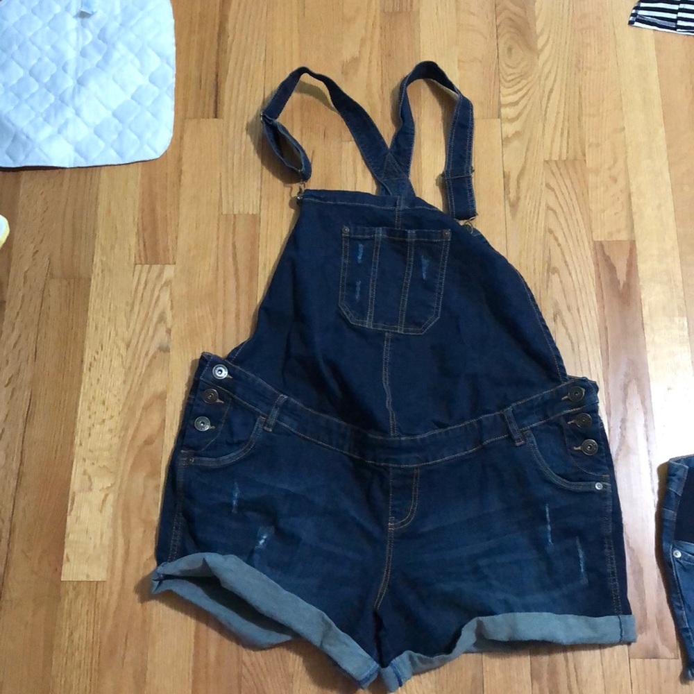 Maternity short overalls